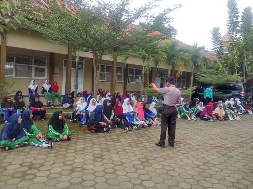 Kerjasama Sekolah dengan TNI dan POLRI