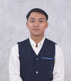 Azmi Fawaid Manggala, S.Sos Azmi Fawaid Manggala, S.Sos